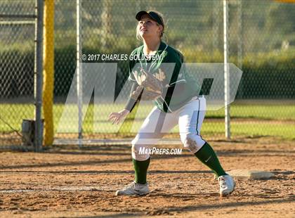Thumbnail 2 in Agoura @ Moorpark photogallery.