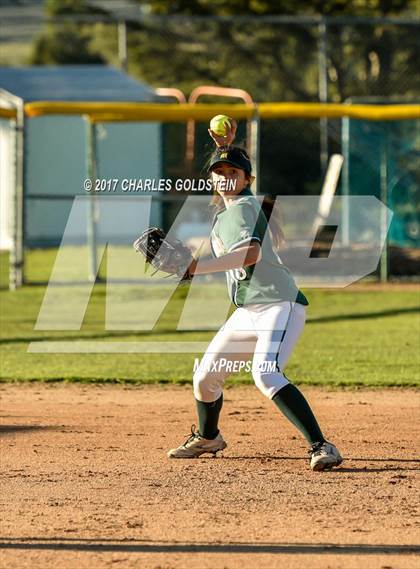 Thumbnail 2 in Agoura @ Moorpark photogallery.