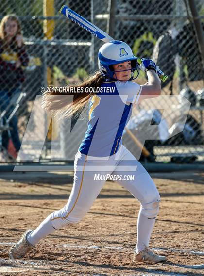 Thumbnail 2 in Agoura @ Moorpark photogallery.