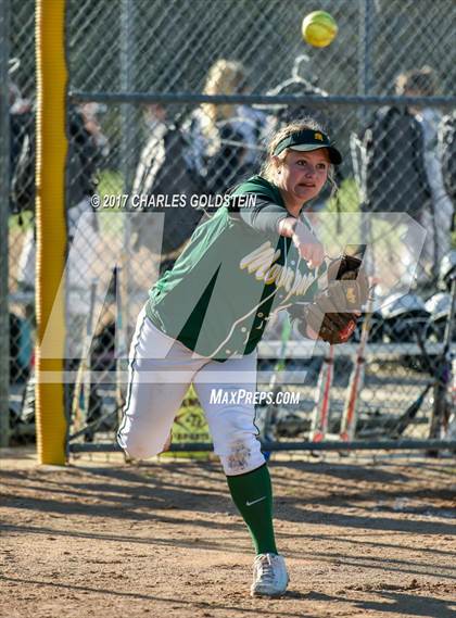 Thumbnail 1 in Agoura @ Moorpark photogallery.