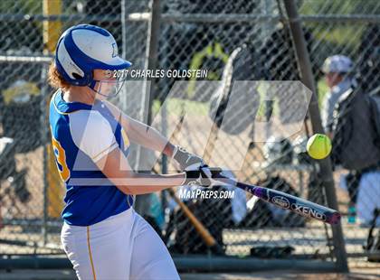 Thumbnail 2 in Agoura @ Moorpark photogallery.