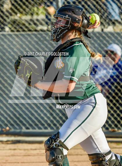 Thumbnail 2 in Agoura @ Moorpark photogallery.