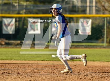 Thumbnail 2 in Agoura @ Moorpark photogallery.