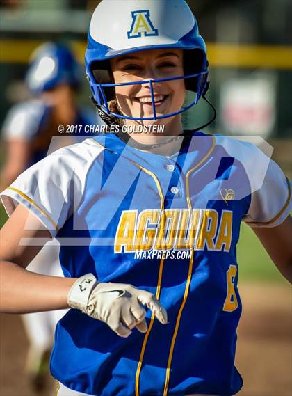Thumbnail 1 in Agoura @ Moorpark photogallery.