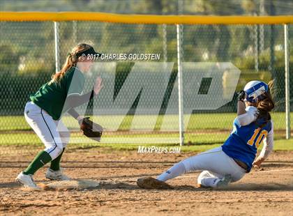 Thumbnail 1 in Agoura @ Moorpark photogallery.