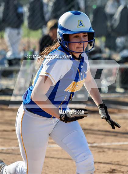 Thumbnail 1 in Agoura @ Moorpark photogallery.