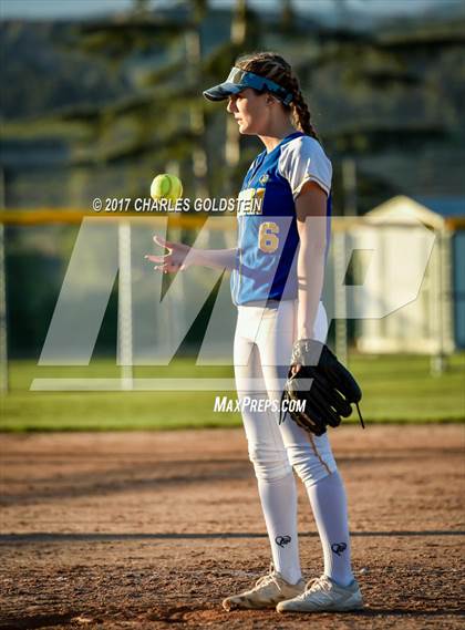 Thumbnail 3 in Agoura @ Moorpark photogallery.
