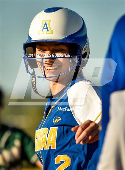 Thumbnail 3 in Agoura @ Moorpark photogallery.