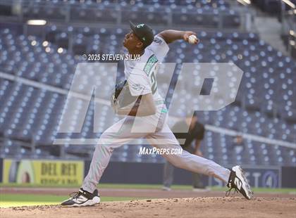 Thumbnail 2 in Perfect Game All-American Classic (East vs. West) photogallery.