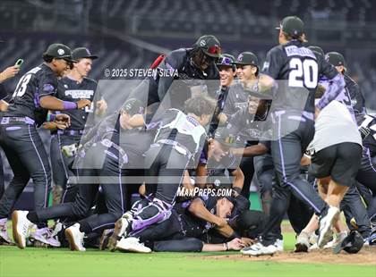Thumbnail 2 in Perfect Game All-American Classic (East vs. West) photogallery.