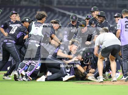 Thumbnail 3 in Perfect Game All-American Classic (East vs. West) photogallery.