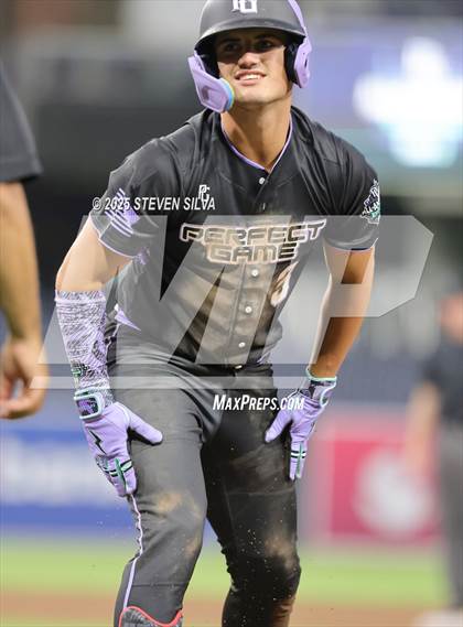 Thumbnail 2 in Perfect Game All-American Classic (East vs. West) photogallery.