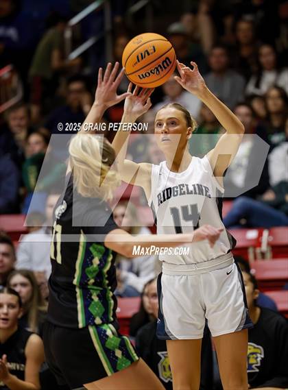 Thumbnail 3 in Snow Canyon vs Ridgeline (UHSAA 4A Final) photogallery.