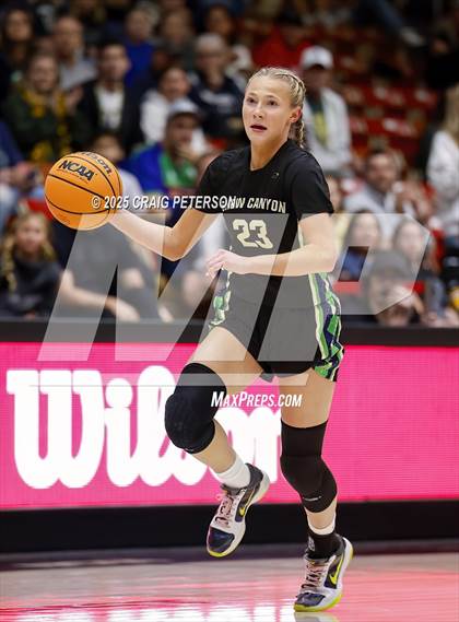Thumbnail 2 in Snow Canyon vs Ridgeline (UHSAA 4A Final) photogallery.