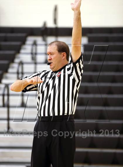 Thumbnail 2 in Mountain Vista vs. Rangeview (Prairie View Tournament) photogallery.