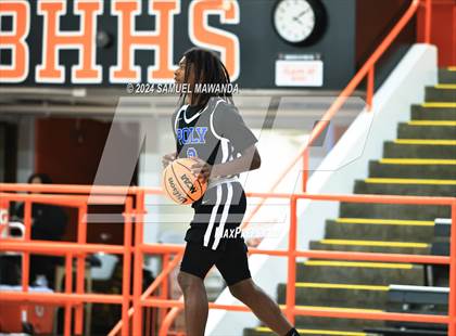 Thumbnail 1 in Loyola vs Poly photogallery.