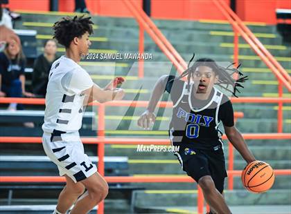 Thumbnail 3 in Loyola vs Poly photogallery.