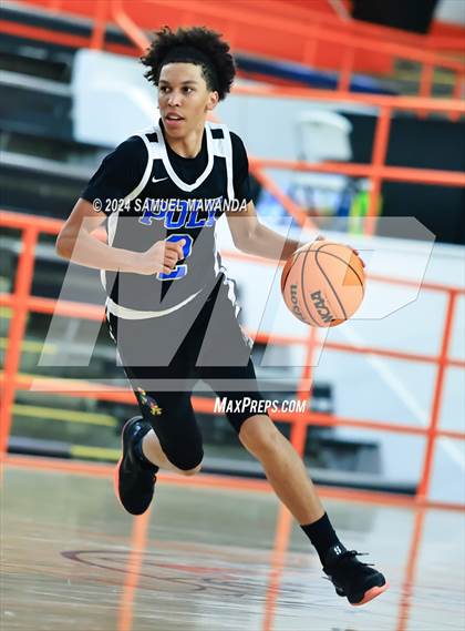 Thumbnail 1 in Loyola vs Poly photogallery.