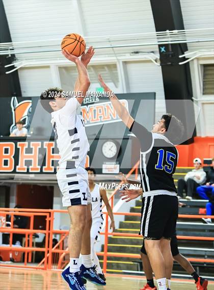 Thumbnail 3 in Loyola vs Poly photogallery.