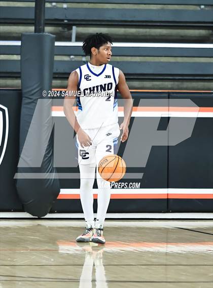 Thumbnail 1 in Loyola vs Poly photogallery.