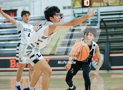 Thumbnail 2 in Loyola vs Poly photogallery.