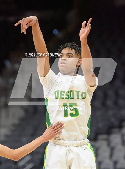 Thumbnail 1 in Brackenridge vs Desoto (Spurs High School Showcase) photogallery.