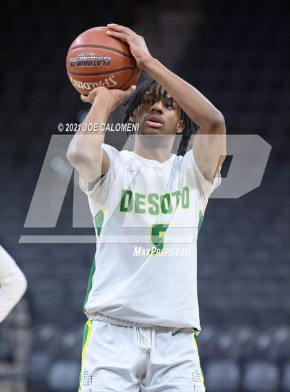 Thumbnail 2 in Brackenridge vs Desoto (Spurs High School Showcase) photogallery.