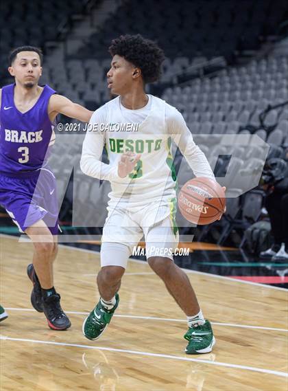 Thumbnail 1 in Brackenridge vs Desoto (Spurs High School Showcase) photogallery.