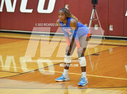 Thumbnail 1 in Grand Oaks vs Stratford (KISD/CFISD Tournament) photogallery.