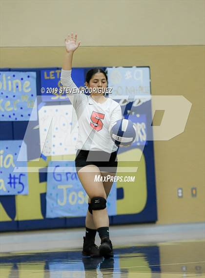 Thumbnail 1 in Modesto @ Gregori photogallery.