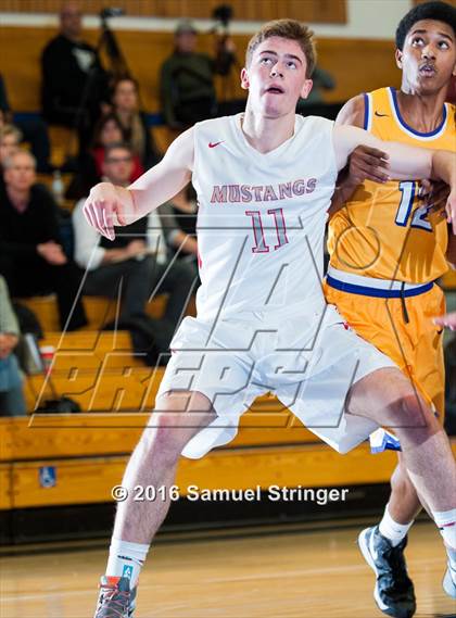 Thumbnail 2 in Archbishop Riordan vs. Monte Vista (Chris Huber Classic) photogallery.