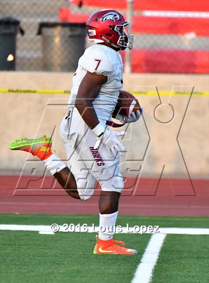 Thumbnail 1 in St. Joseph's Prep vs. Oaks Christian (Honor Bowl Series) photogallery.