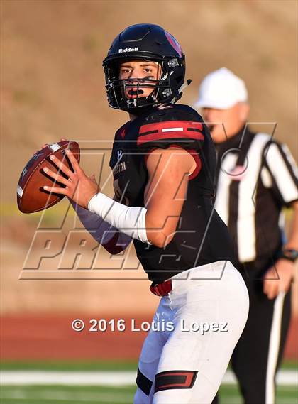 Thumbnail 2 in St. Joseph's Prep vs. Oaks Christian (Honor Bowl Series) photogallery.