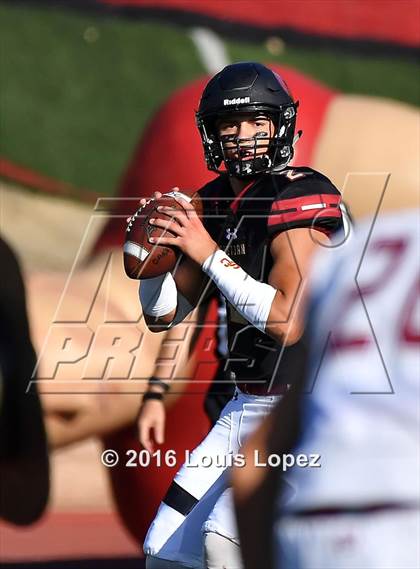 Thumbnail 1 in St. Joseph's Prep vs. Oaks Christian (Honor Bowl Series) photogallery.
