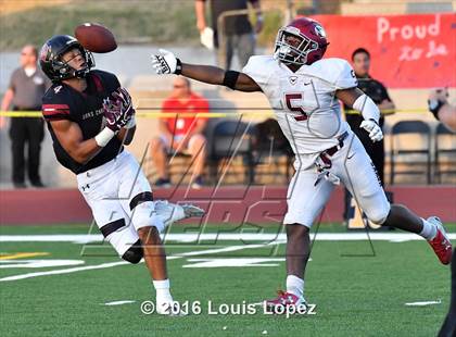 Thumbnail 2 in St. Joseph's Prep vs. Oaks Christian (Honor Bowl Series) photogallery.