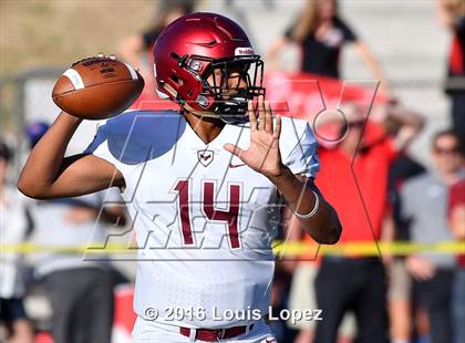 Thumbnail 3 in St. Joseph's Prep vs. Oaks Christian (Honor Bowl Series) photogallery.