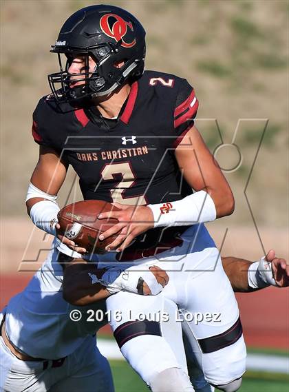 Thumbnail 2 in St. Joseph's Prep vs. Oaks Christian (Honor Bowl Series) photogallery.