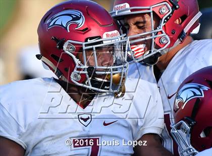 Thumbnail 3 in St. Joseph's Prep vs. Oaks Christian (Honor Bowl Series) photogallery.
