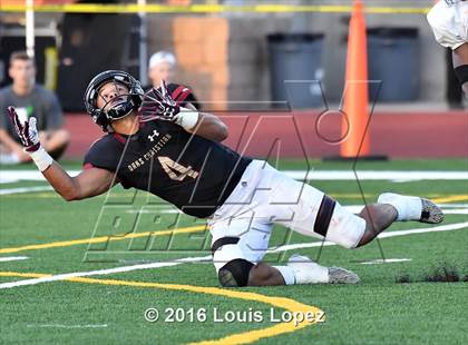 Thumbnail 2 in St. Joseph's Prep vs. Oaks Christian (Honor Bowl Series) photogallery.