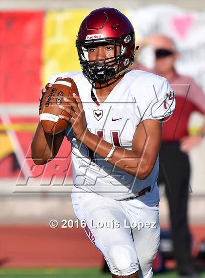 Thumbnail 2 in St. Joseph's Prep vs. Oaks Christian (Honor Bowl Series) photogallery.