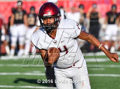 Thumbnail 3 in St. Joseph's Prep vs. Oaks Christian (Honor Bowl Series) photogallery.