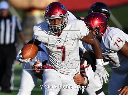 Thumbnail 2 in St. Joseph's Prep vs. Oaks Christian (Honor Bowl Series) photogallery.