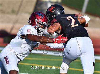 Thumbnail 2 in St. Joseph's Prep vs. Oaks Christian (Honor Bowl Series) photogallery.