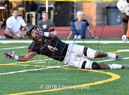 Thumbnail 3 in St. Joseph's Prep vs. Oaks Christian (Honor Bowl Series) photogallery.