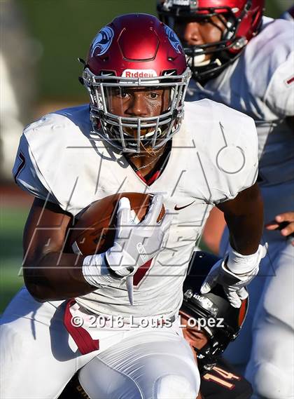 Thumbnail 1 in St. Joseph's Prep vs. Oaks Christian (Honor Bowl Series) photogallery.