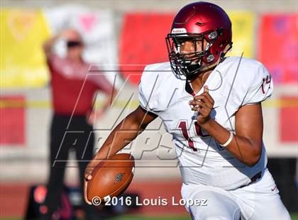 Thumbnail 1 in St. Joseph's Prep vs. Oaks Christian (Honor Bowl Series) photogallery.