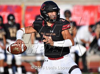 Thumbnail 3 in St. Joseph's Prep vs. Oaks Christian (Honor Bowl Series) photogallery.