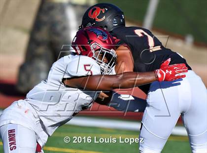 Thumbnail 3 in St. Joseph's Prep vs. Oaks Christian (Honor Bowl Series) photogallery.