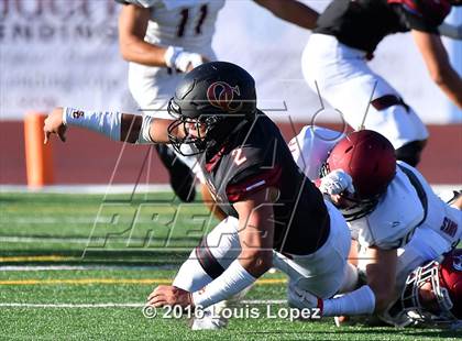 Thumbnail 3 in St. Joseph's Prep vs. Oaks Christian (Honor Bowl Series) photogallery.
