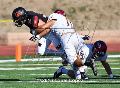 Thumbnail 3 in St. Joseph's Prep vs. Oaks Christian (Honor Bowl Series) photogallery.
